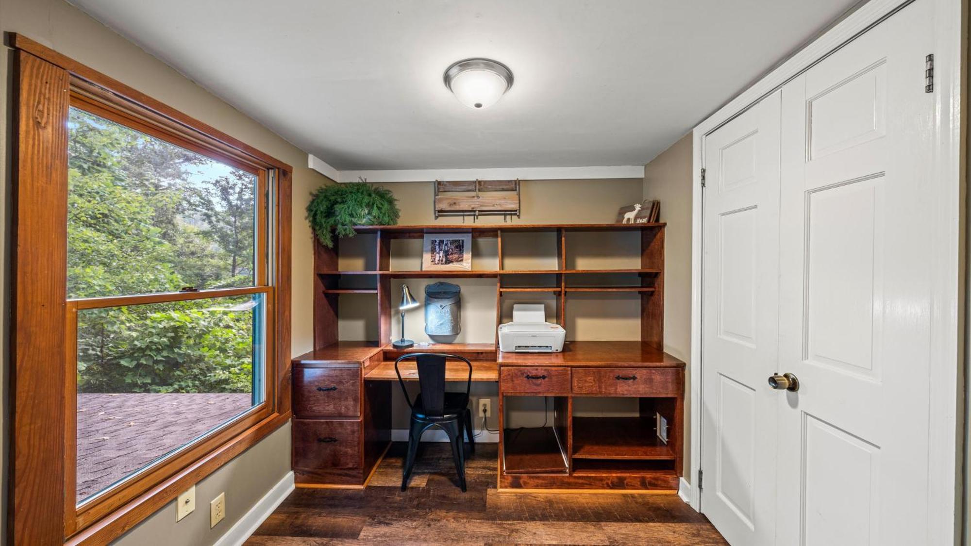 Whiskey Ridge Lodge, A Restored 1940S Gem, 2 Mins From Downtown, Breathtaking City Views, Custom Game Room, And Spacious Elegance Gatlinburg Exterior foto